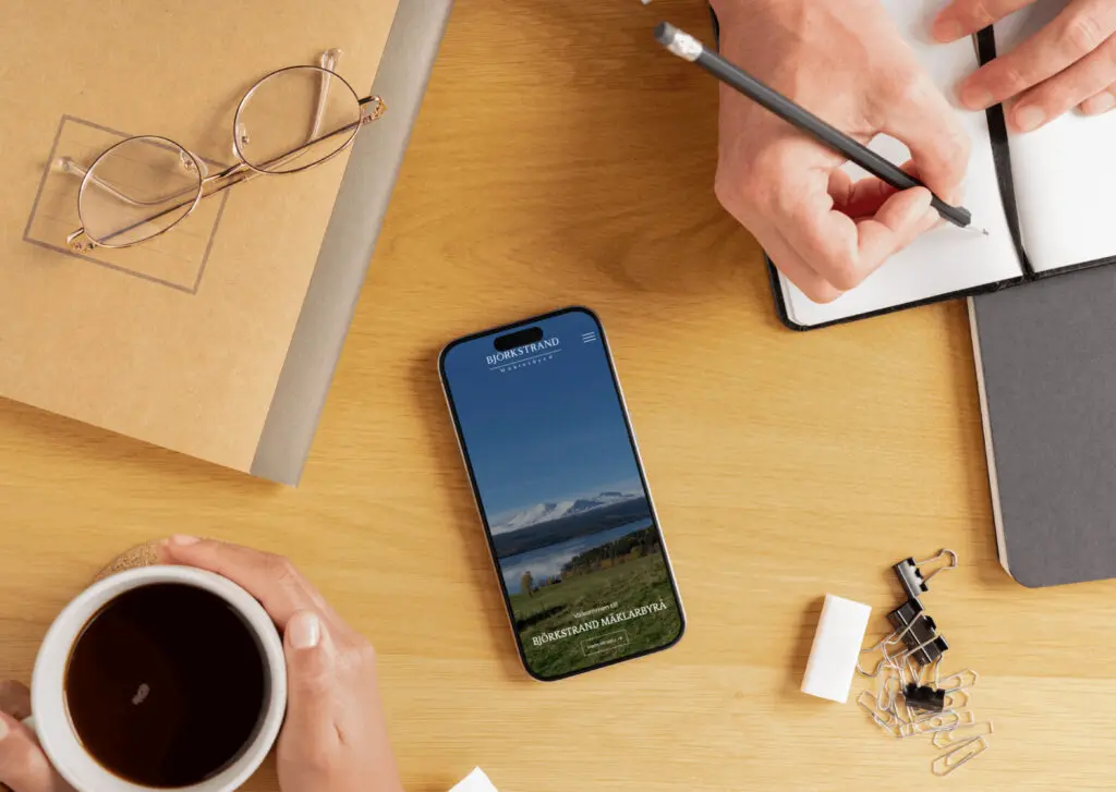 bjorkstrands maklarbyra mockup telefon